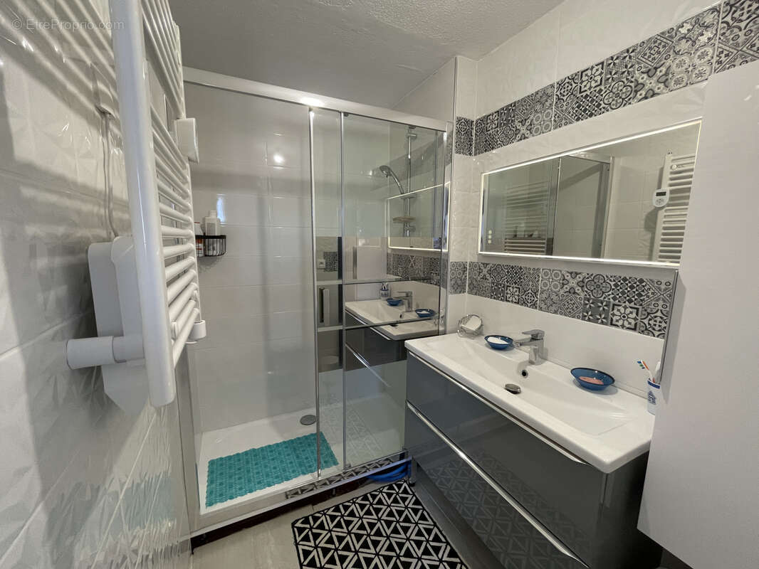 Appartement à SAINT-CYPRIEN