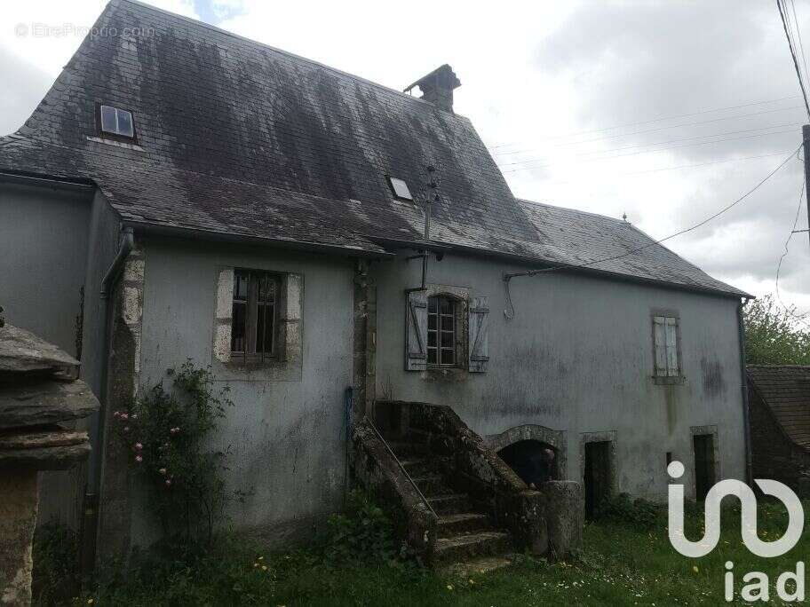 Maison 170 m² à Lacapelle-Marival  - photo 2