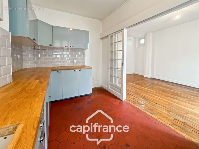 Appartement à FONTENAY-SOUS-BOIS