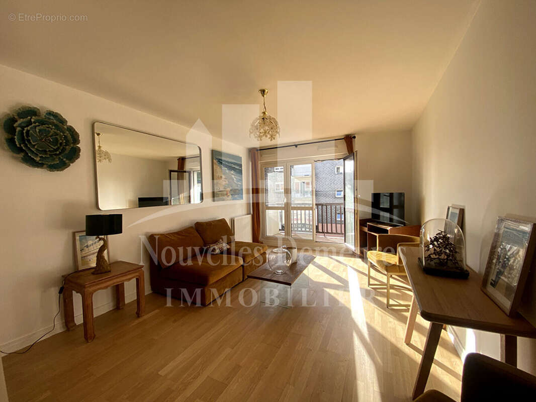 Appartement à TROUVILLE-SUR-MER