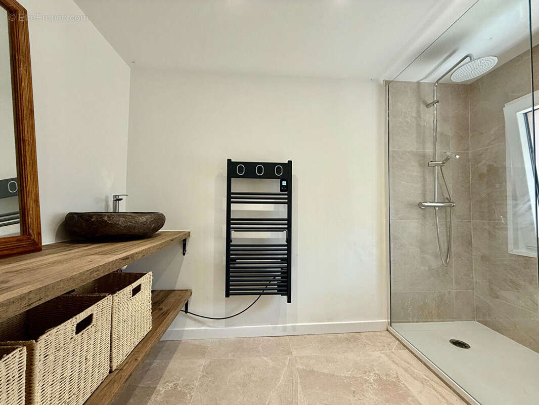 Appartement à LATHUILE