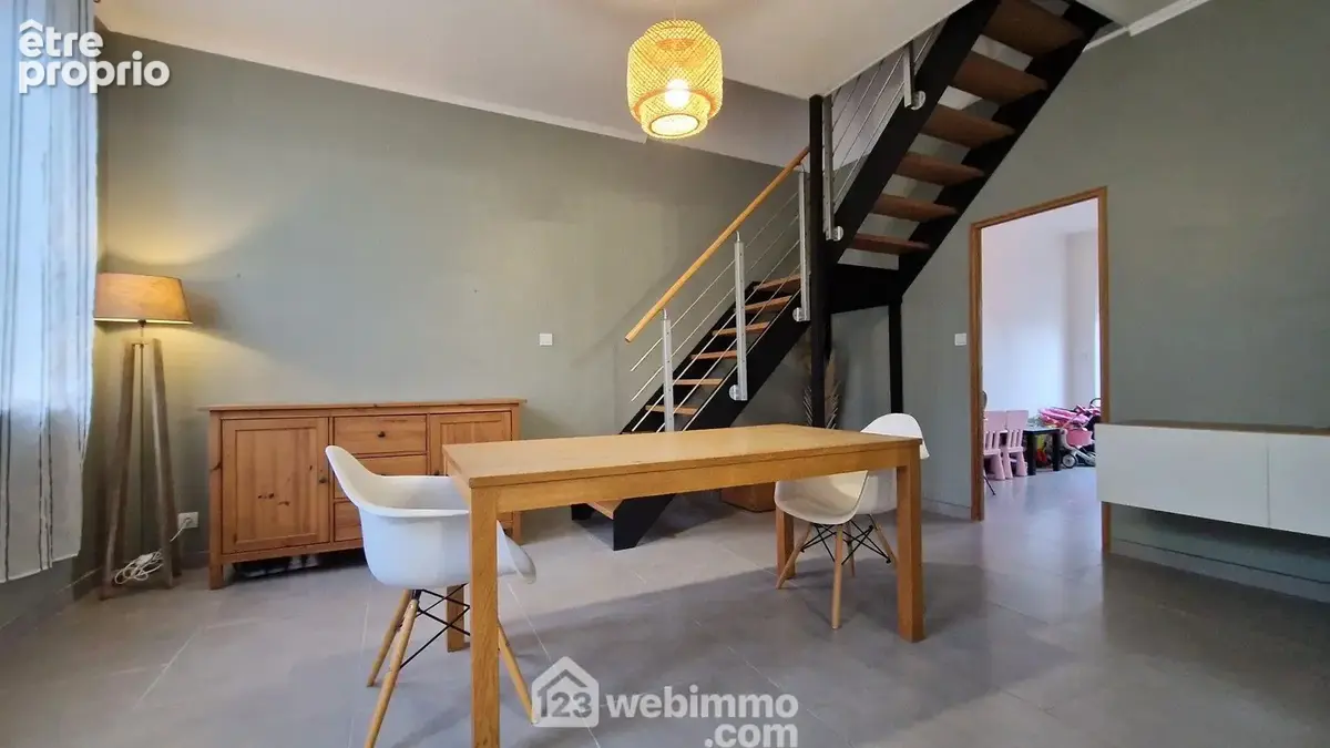 La salle à manger de 17 m²