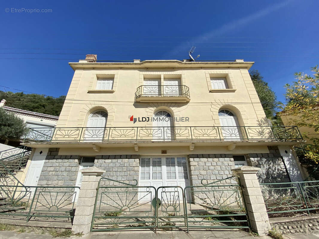 Maison à ARLES-SUR-TECH