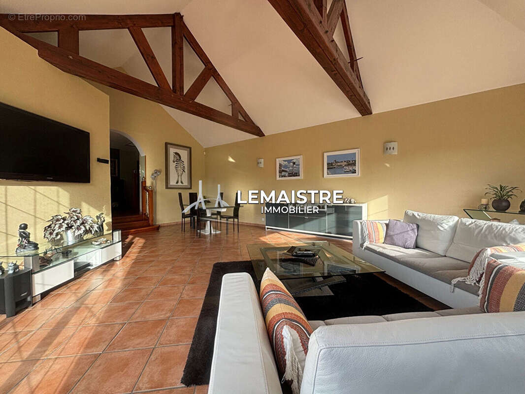 Maison à OCTEVILLE-SUR-MER