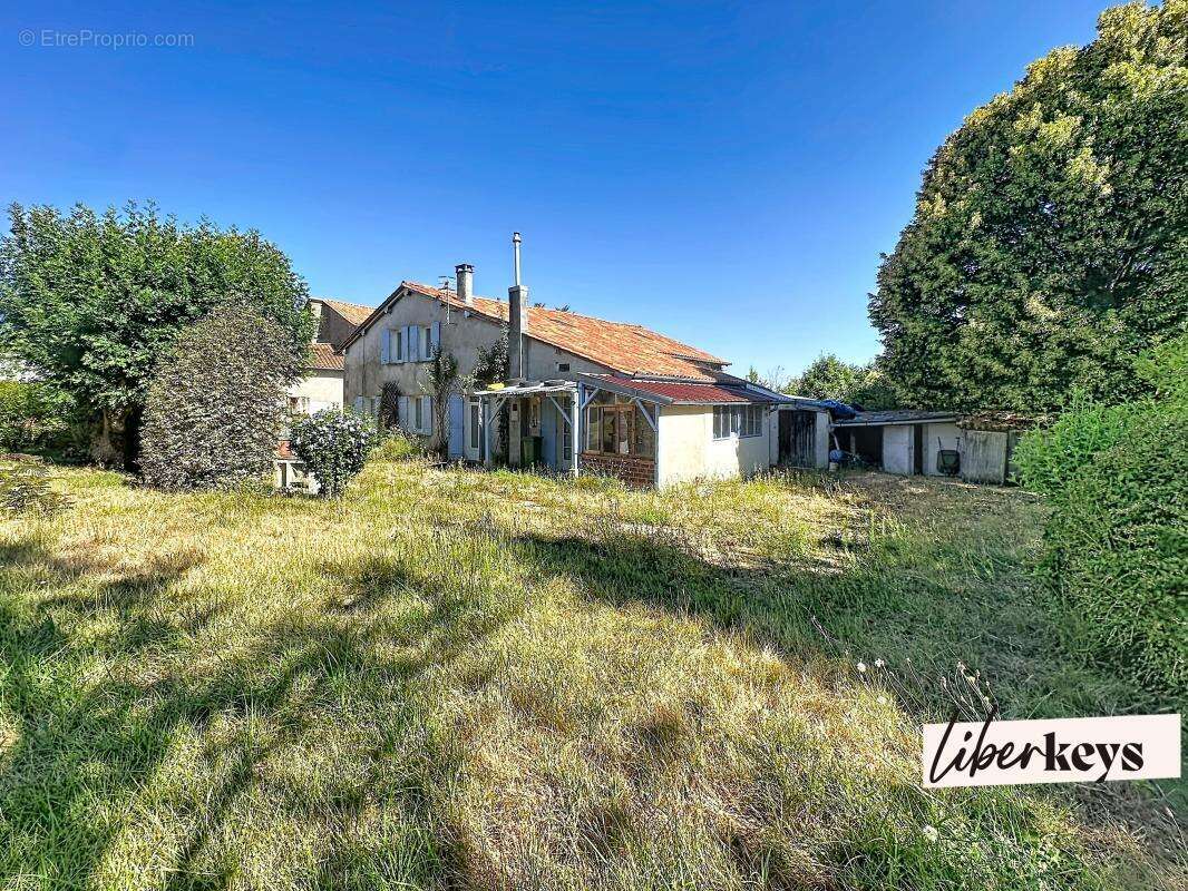 Maison à RIBERAC