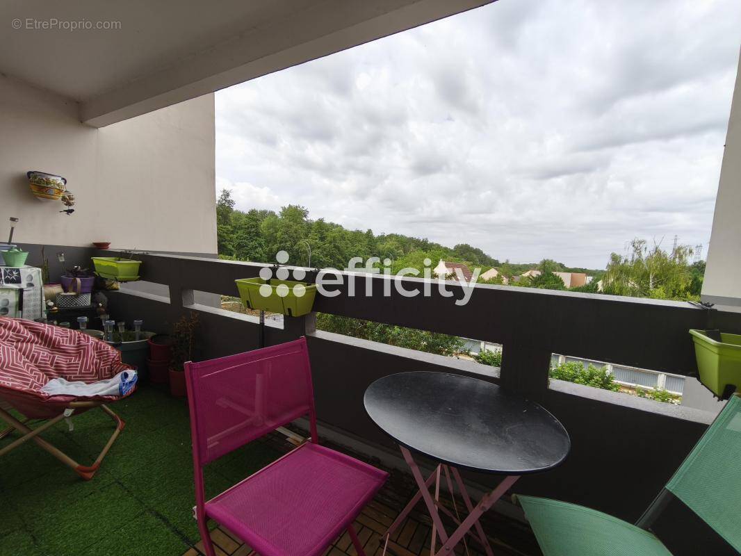 Appartement à MONTATAIRE