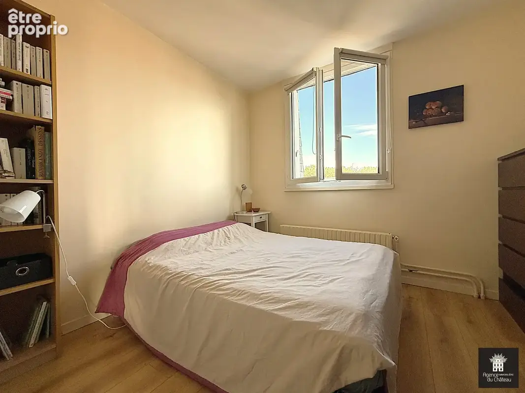 Versailles - av de paris - mermoz 2p 51m2 1ch + 1bur - dernier etage avec asc - lumineux - plan modulable - photo 6