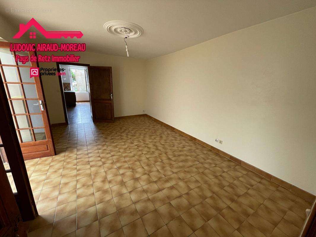 Maison à PAIMBOEUF
