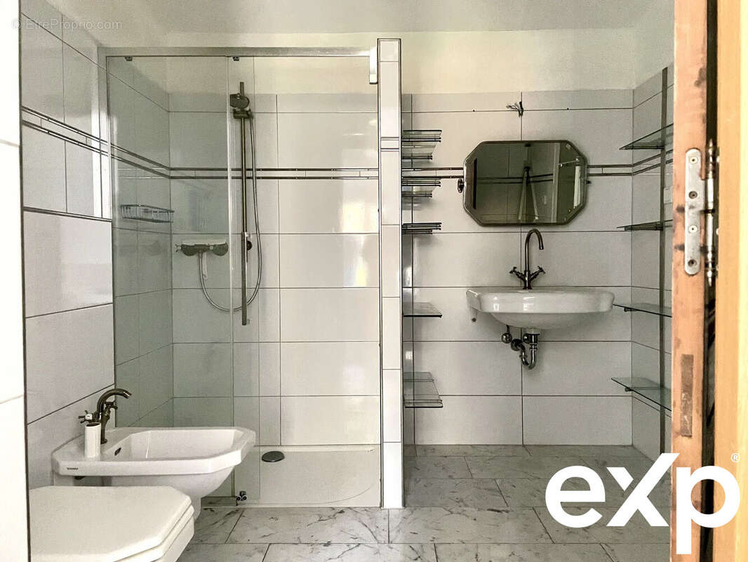 Maison à L'ISLE-SUR-LA-SORGUE