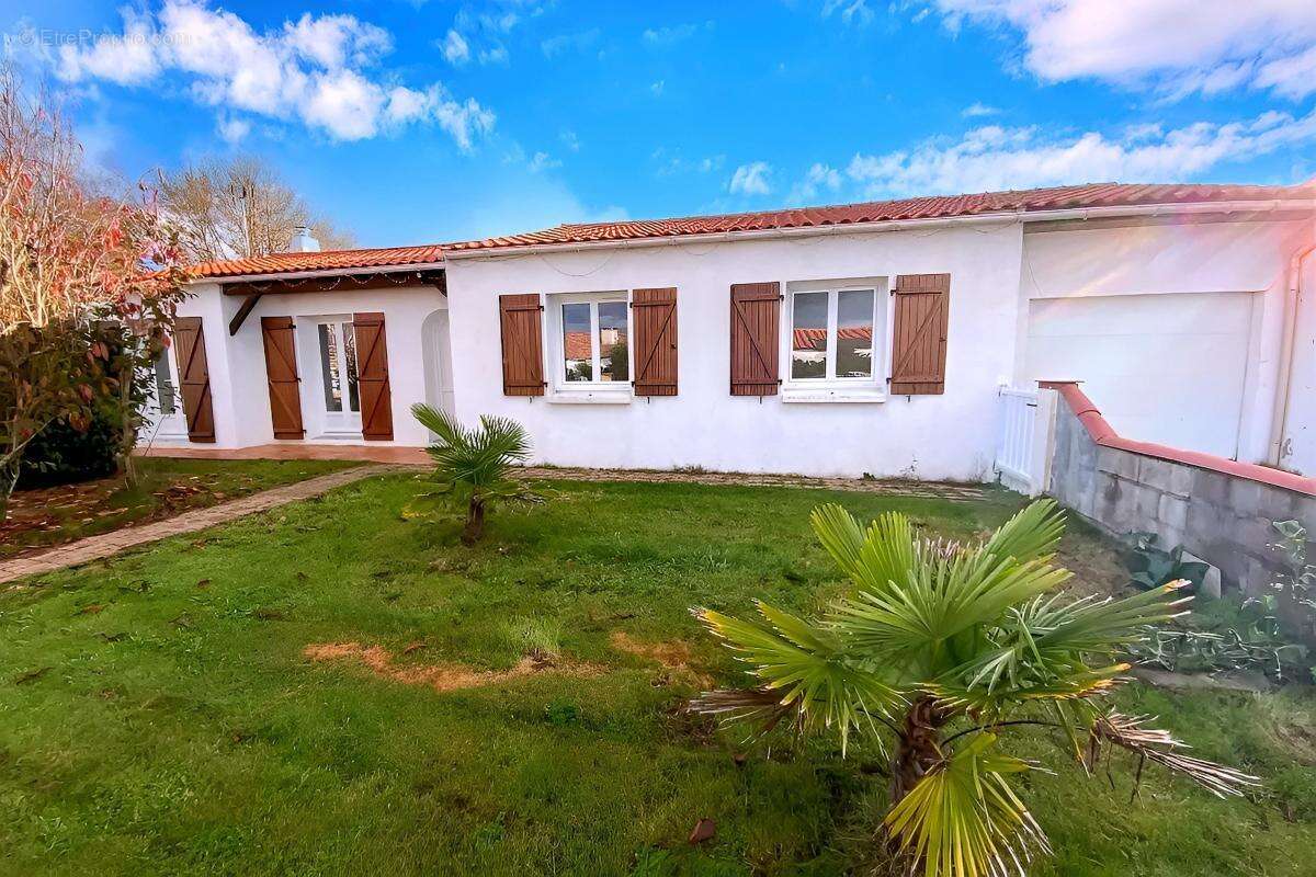 Maison à SAINTE-FOY