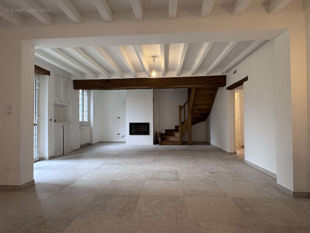 Maison à CHAMBEUGLE