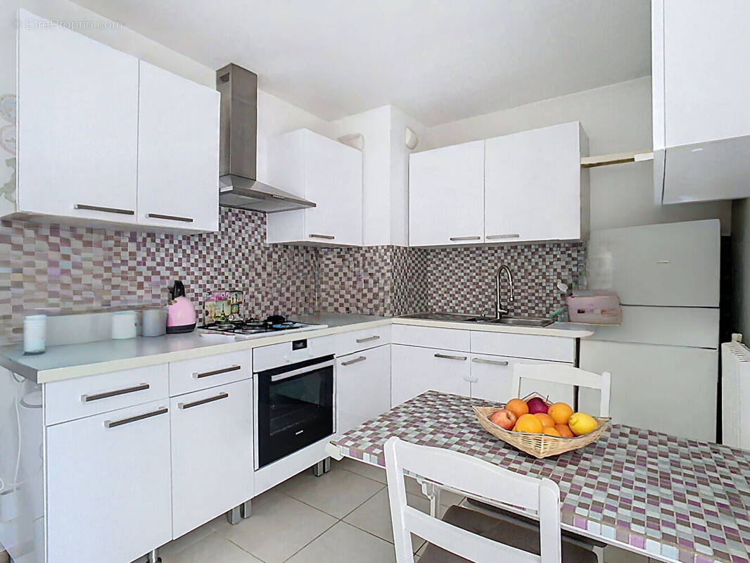 Appartement à VITROLLES