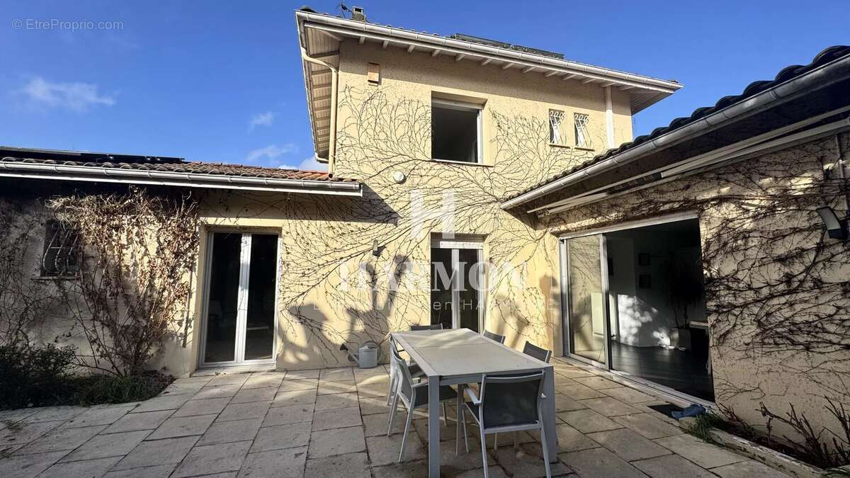 Maison à BORDEAUX