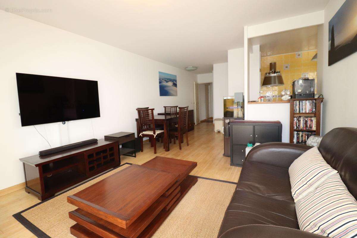 Appartement à JUVISY-SUR-ORGE