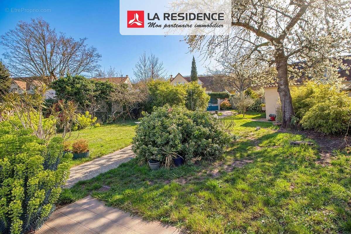 Maison à TRIEL-SUR-SEINE