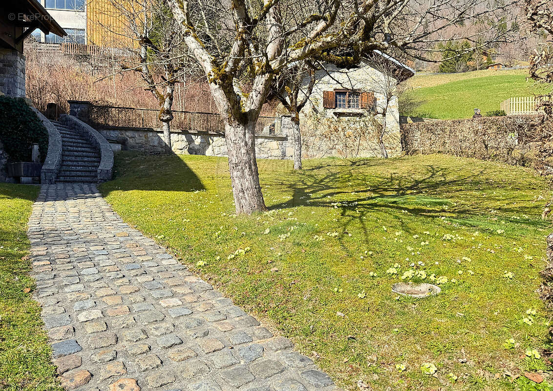 Maison à LES VILLARDS-SUR-THONES