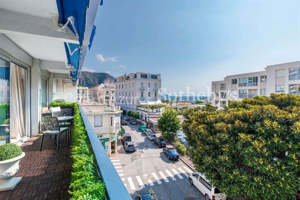 Appartement à BEAULIEU-SUR-MER