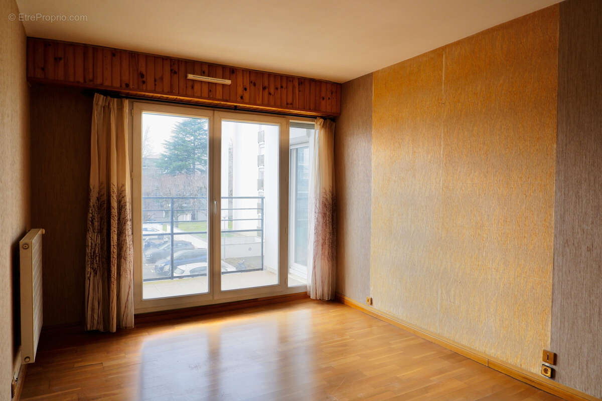 Appartement à PLAISIR