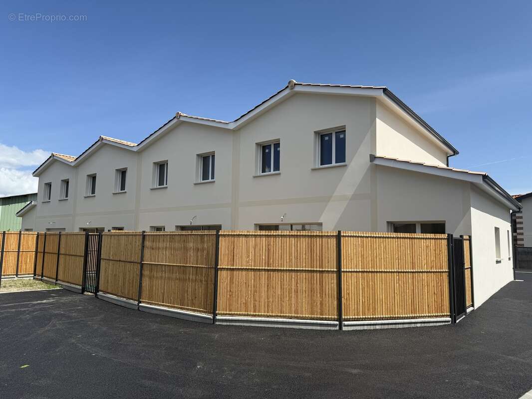 Maison à GUJAN-MESTRAS