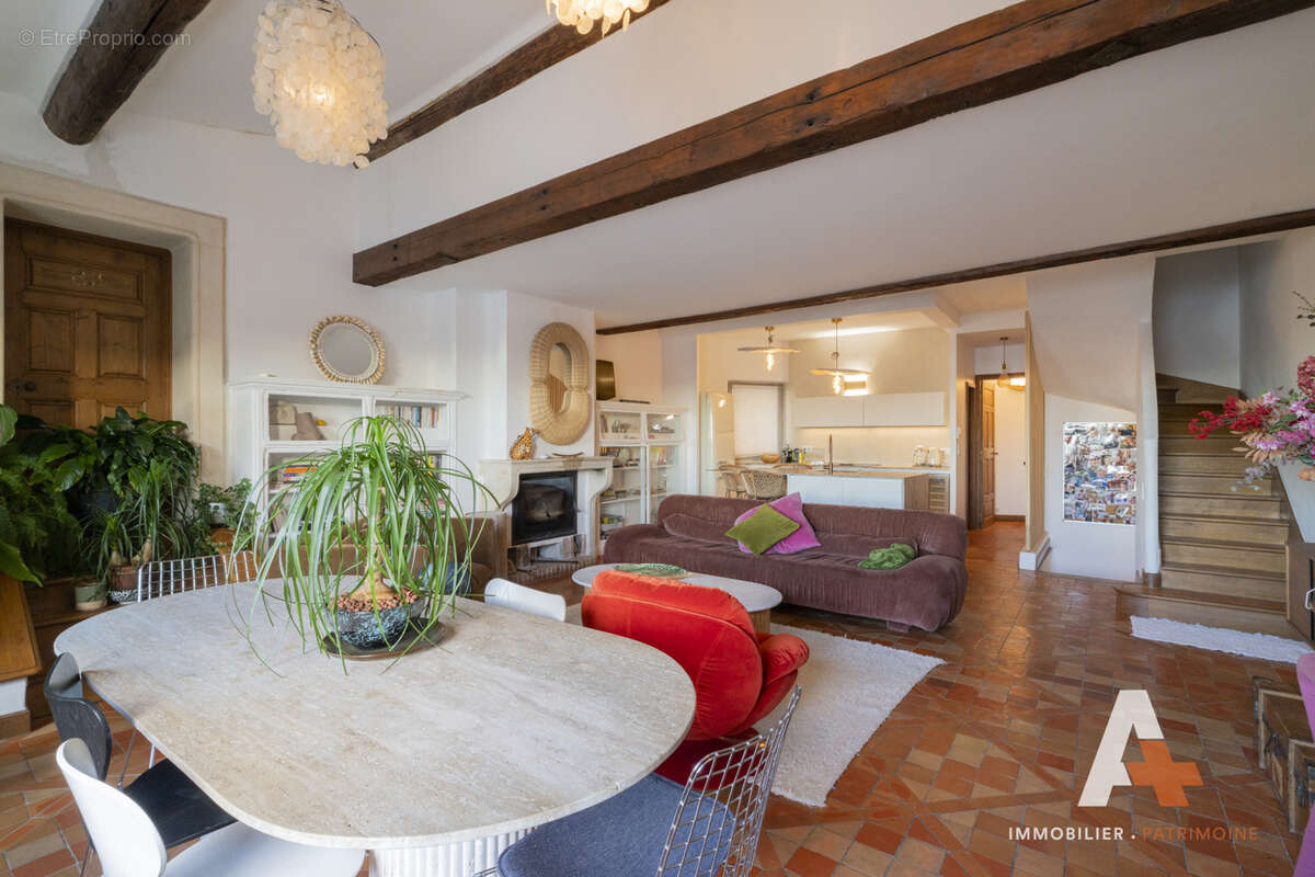 Maison à MARSEILLE-7E