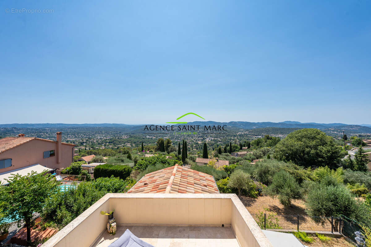 Exclusivité Spéracedès - Magnifique Duplex vue mer - photo 18