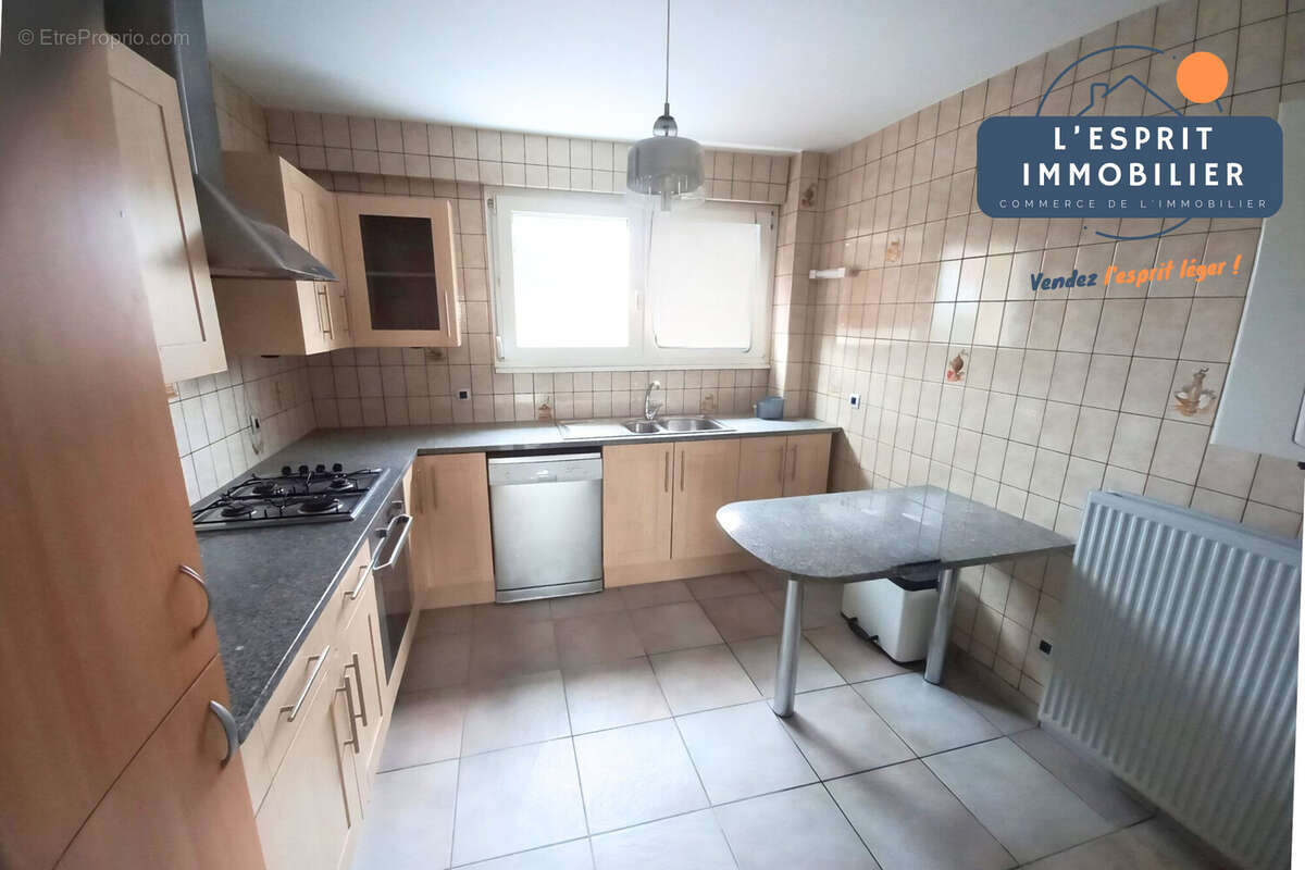 Appartement à CREHANGE