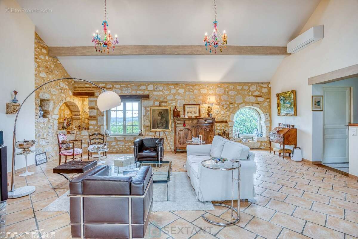 Maison à MONBAZILLAC