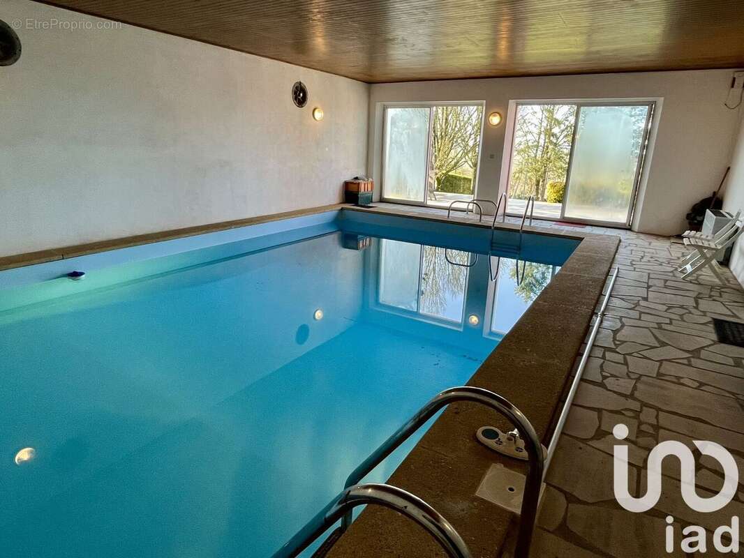 Photo 2 - Maison à MIREBEAU