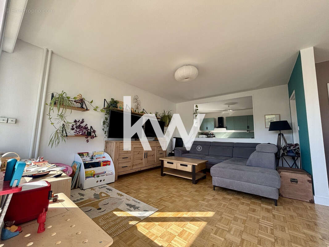 Appartement à SAINT-ETIENNE