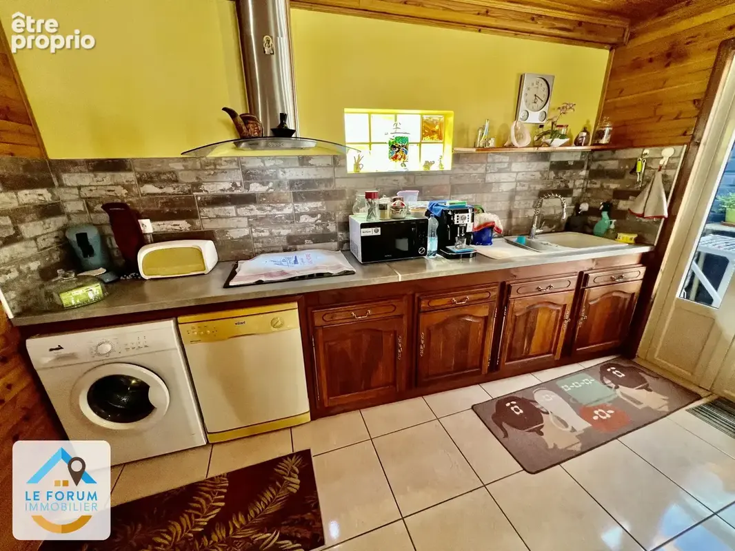 Petite ile 97429 - maison t3 - beaux volumes - proche des commodités - photo 3