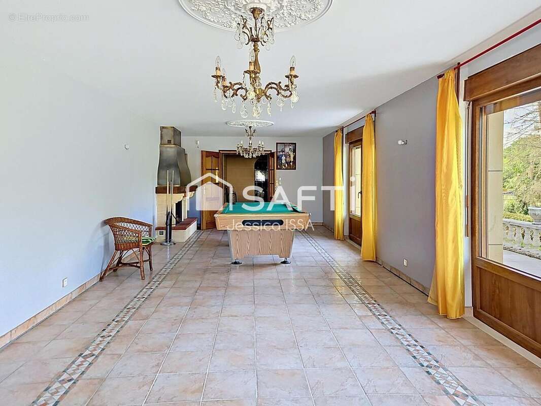 Maison 241 m² à Haute-Kontz  - photo 6