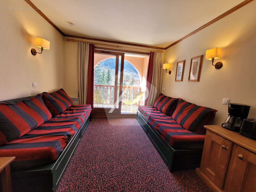 Appartement à LA SALLE-LES-ALPES