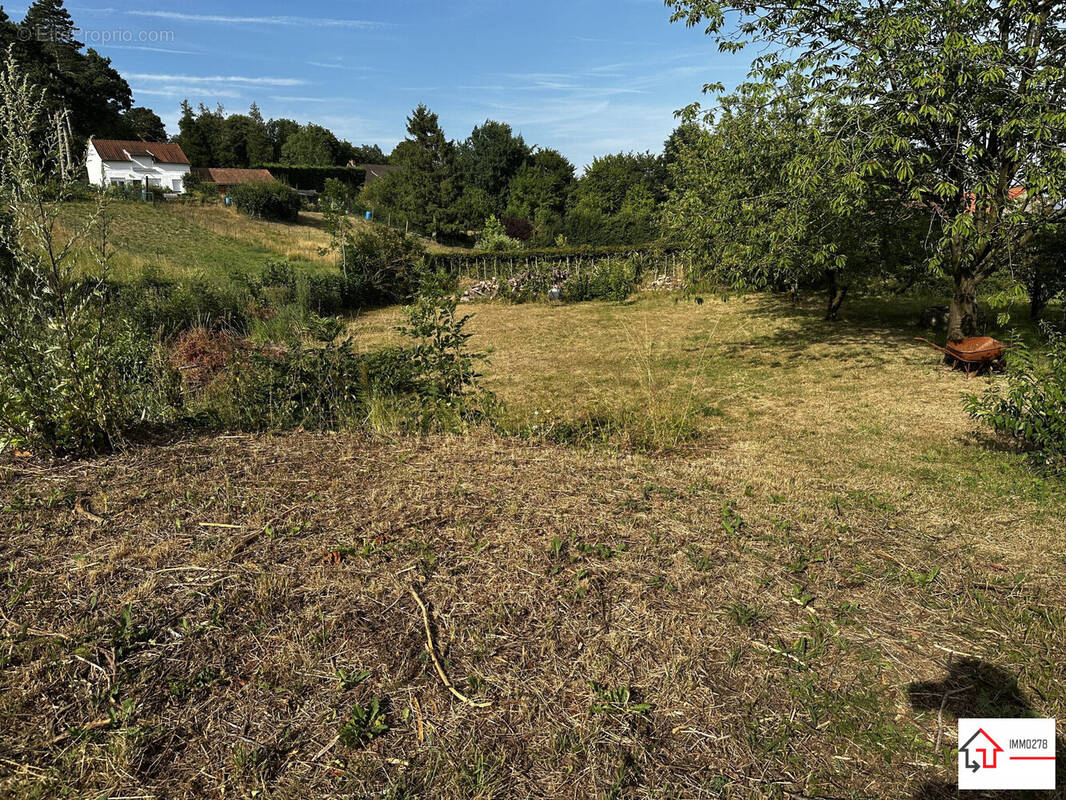 Terrain à CASSEL