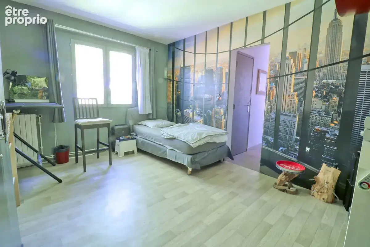 Maison familiale 10 pièces, 5 chambres, jardin et dépendance. - photo 12