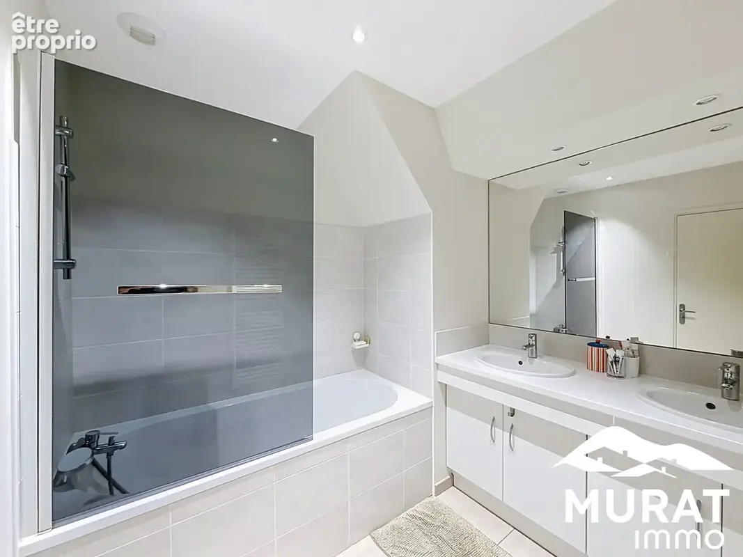 Appartement 135 m² à Royat  - photo 7