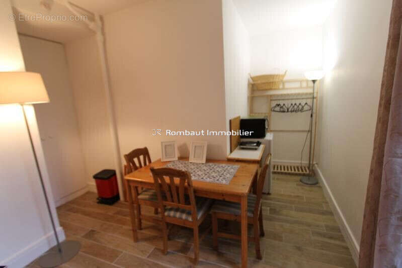 Appartement à LA CELLE-SAINT-CLOUD
