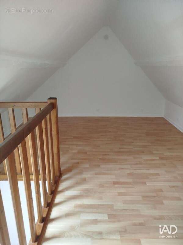 Appartement 49 m² à Nemours  - photo 7