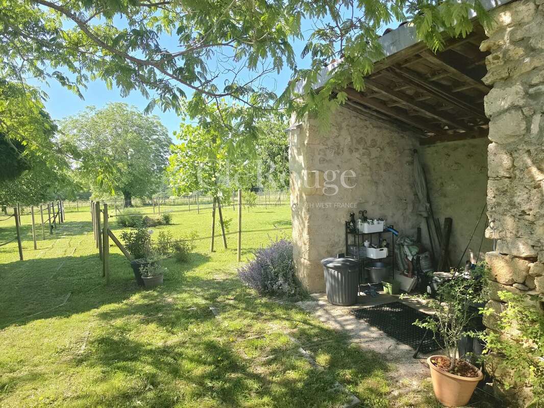 Maison à GENSAC