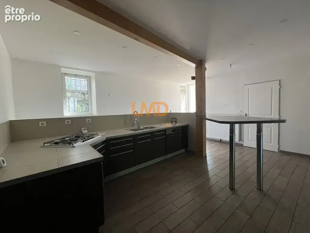 Maison rénovée avec grand garage et terrasse – Antraigues-sur-Vo - photo 3