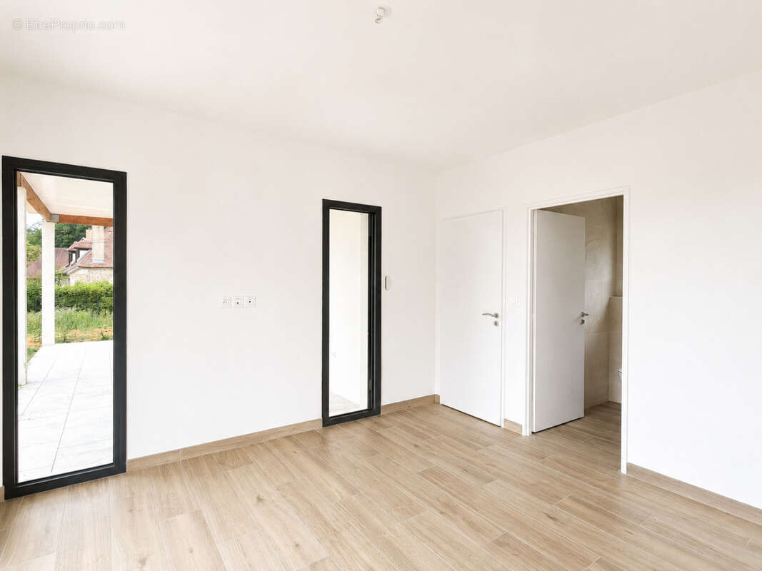 Plain-pied neuf sejour 4 ch double garage jardin - photo 8