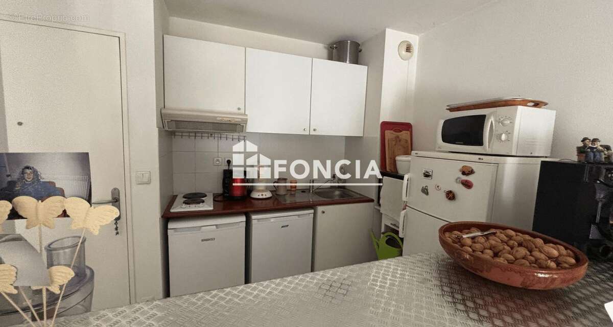 Appartement T2 - loué - résidence Jonzac - photo 2