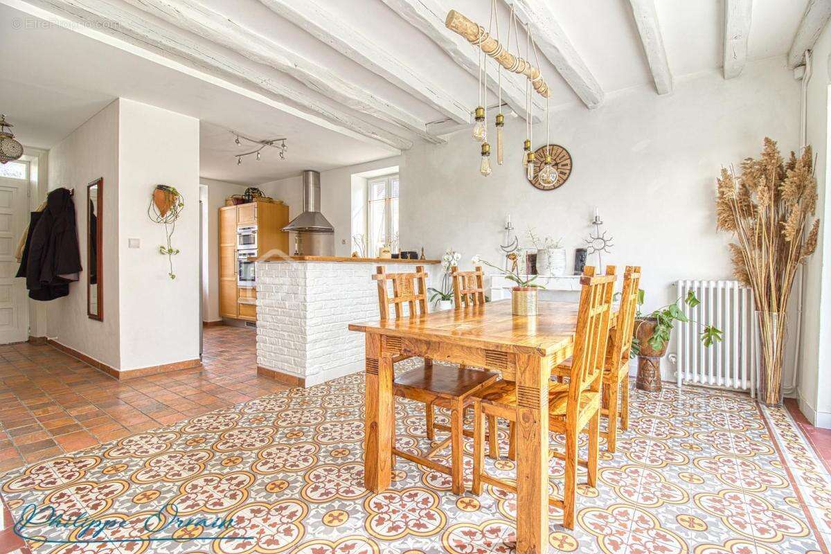 Maison à VEMARS