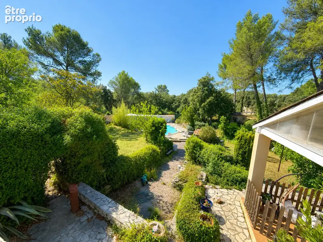 Villa t7   220 m2   terrain arboré de 2 752 m2 avec piscine - photo 13
