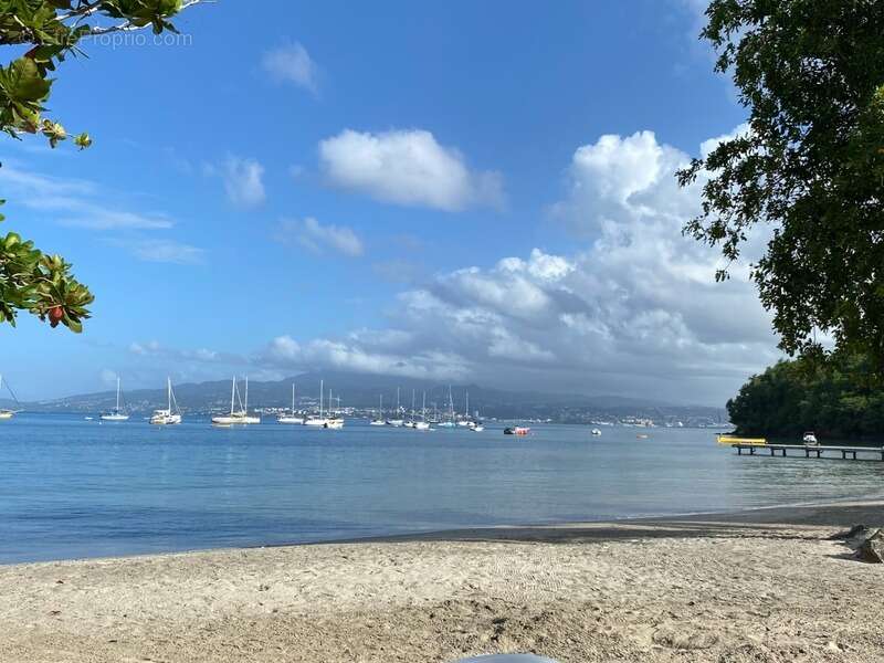 À vendre – T2 39 m² + varangue 19,82 m² – Les Trois-Îlets (972) – Anse à l’Âne Plage - photo 9