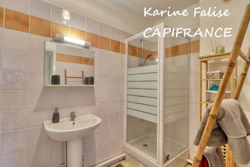 Appartement à SAINTE-LUCE