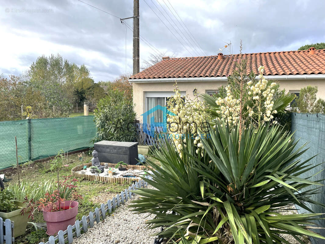 Appartement à FONSORBES