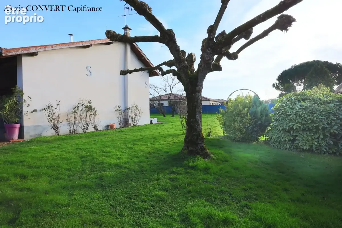 Maison à vendre 4 pièces GRIEGES + Dépendances et terrain 1973m² - photo 9