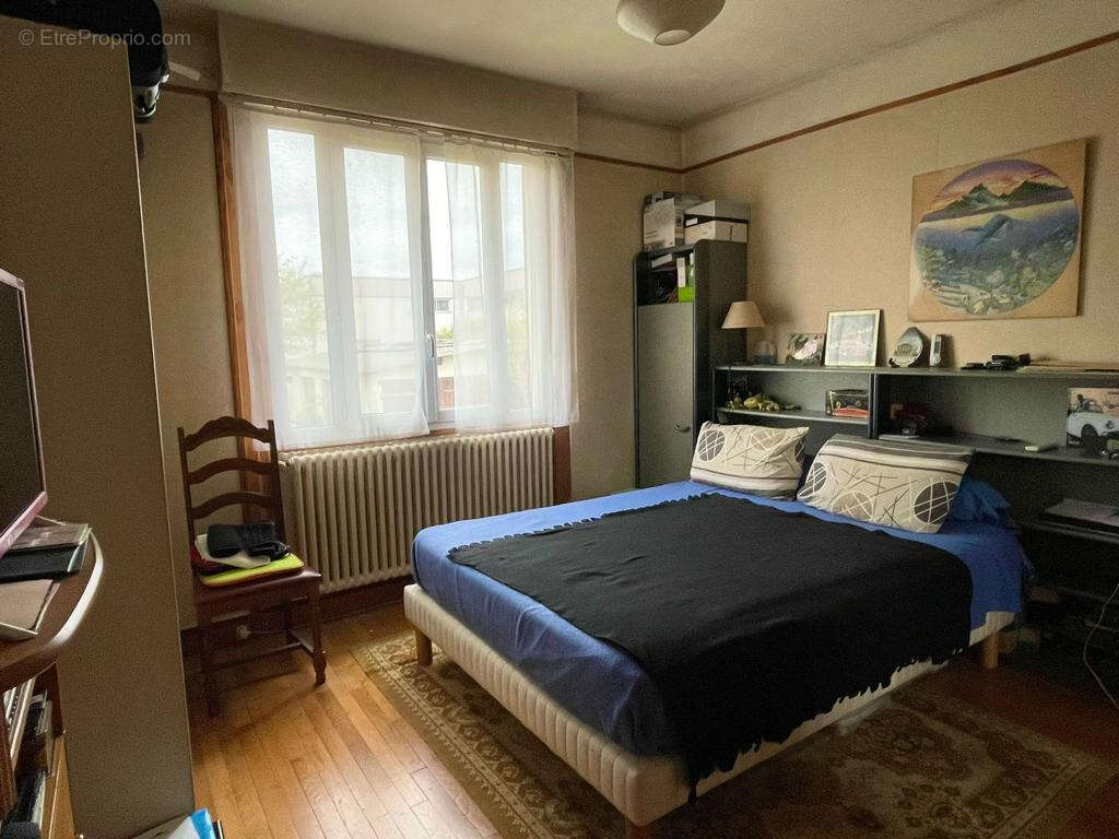 Maison à HOUILLES