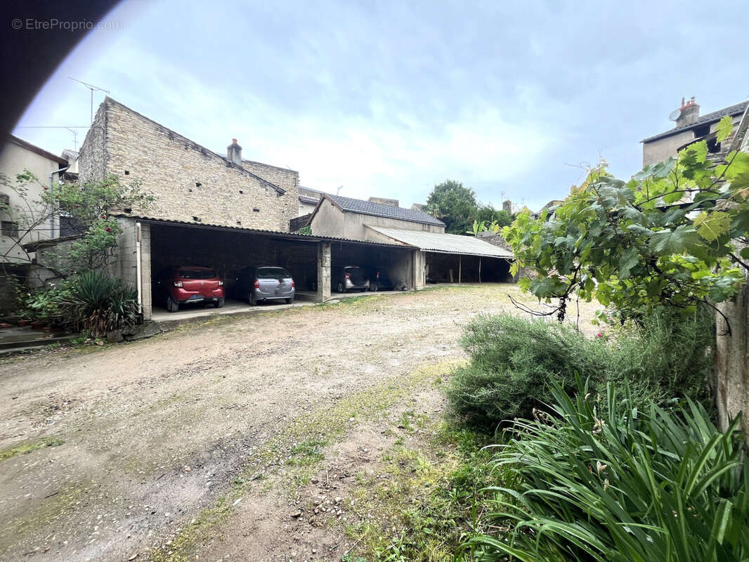 Maison à TOURNUS