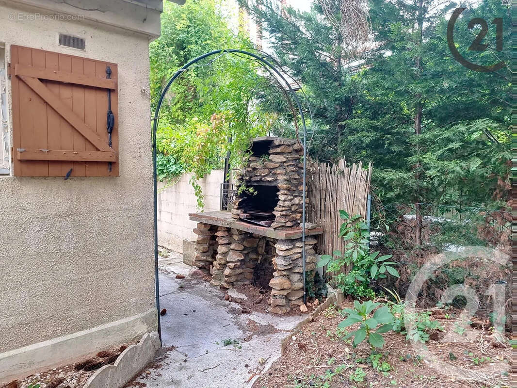 Maison à ROMILLY-SUR-SEINE